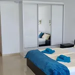 Le Lux Frühstückspension 4*