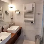 Bed & Breakfast Le Lux 4*