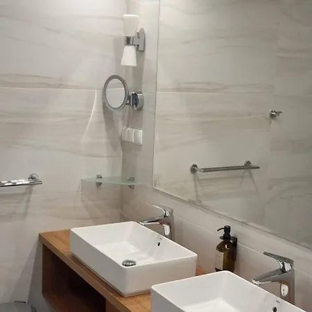 Le Lux 3* Mikołajki