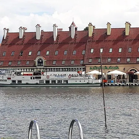 Le Lux לינה וארוחת בוקר