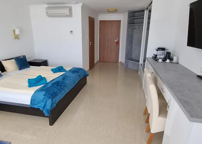 Le Lux Bed & Breakfast Mikolajki (Mragowo)