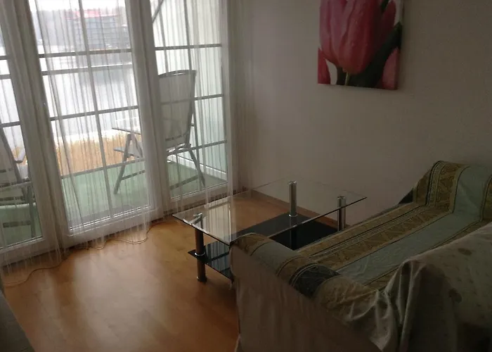 Le Lux Frühstückspension 4*